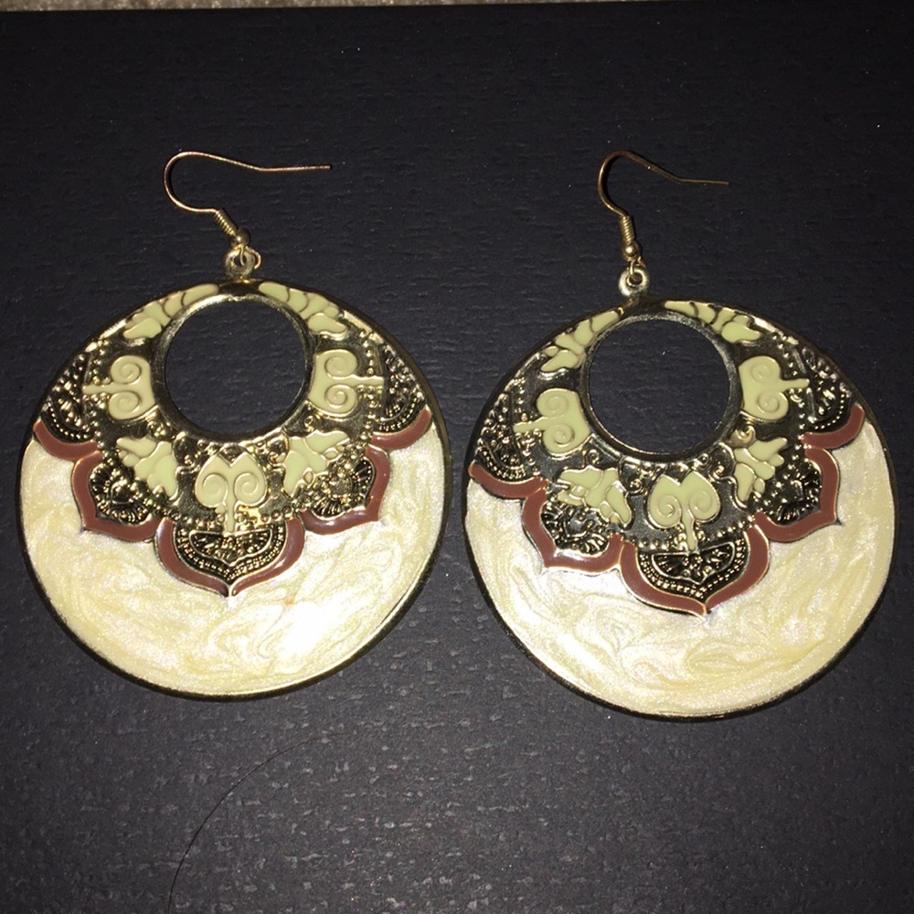 Chic Boho Earrings 🌹